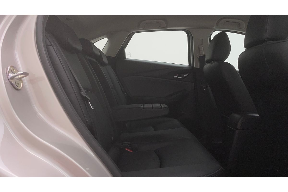 2023 Mazda CX-3 sTouring DK