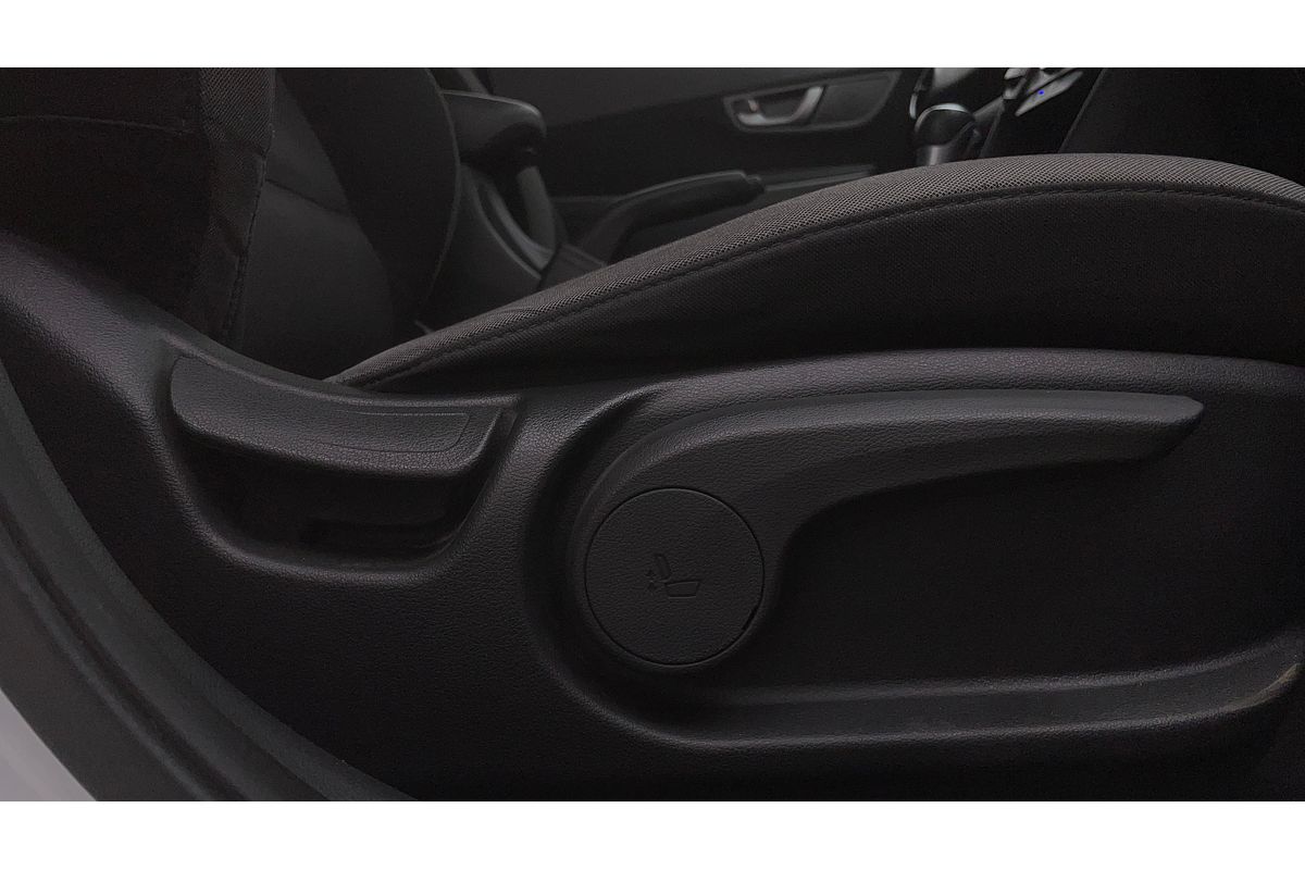 2019 Hyundai Kona Active OS.3