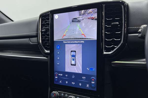 2024 Ford Everest Platinum 3.0L