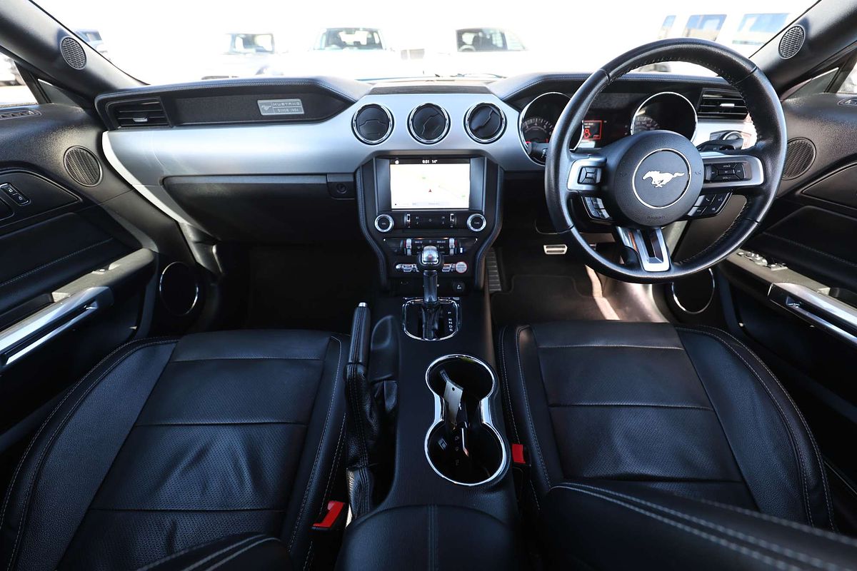 2017 Ford Mustang  FM