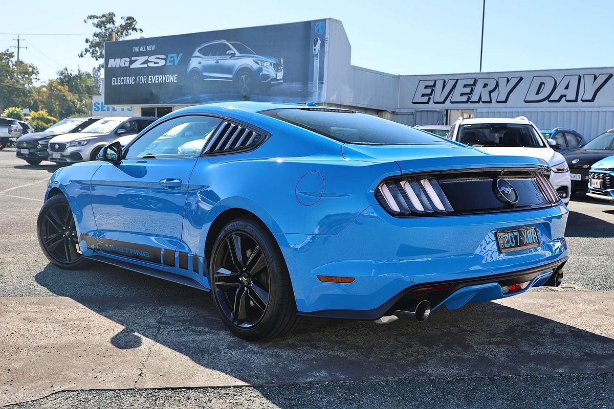 2017 Ford Mustang  FM