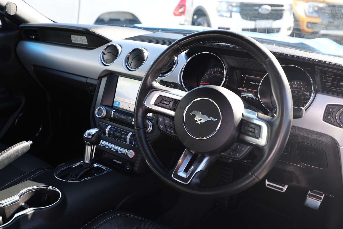 2017 Ford Mustang  FM