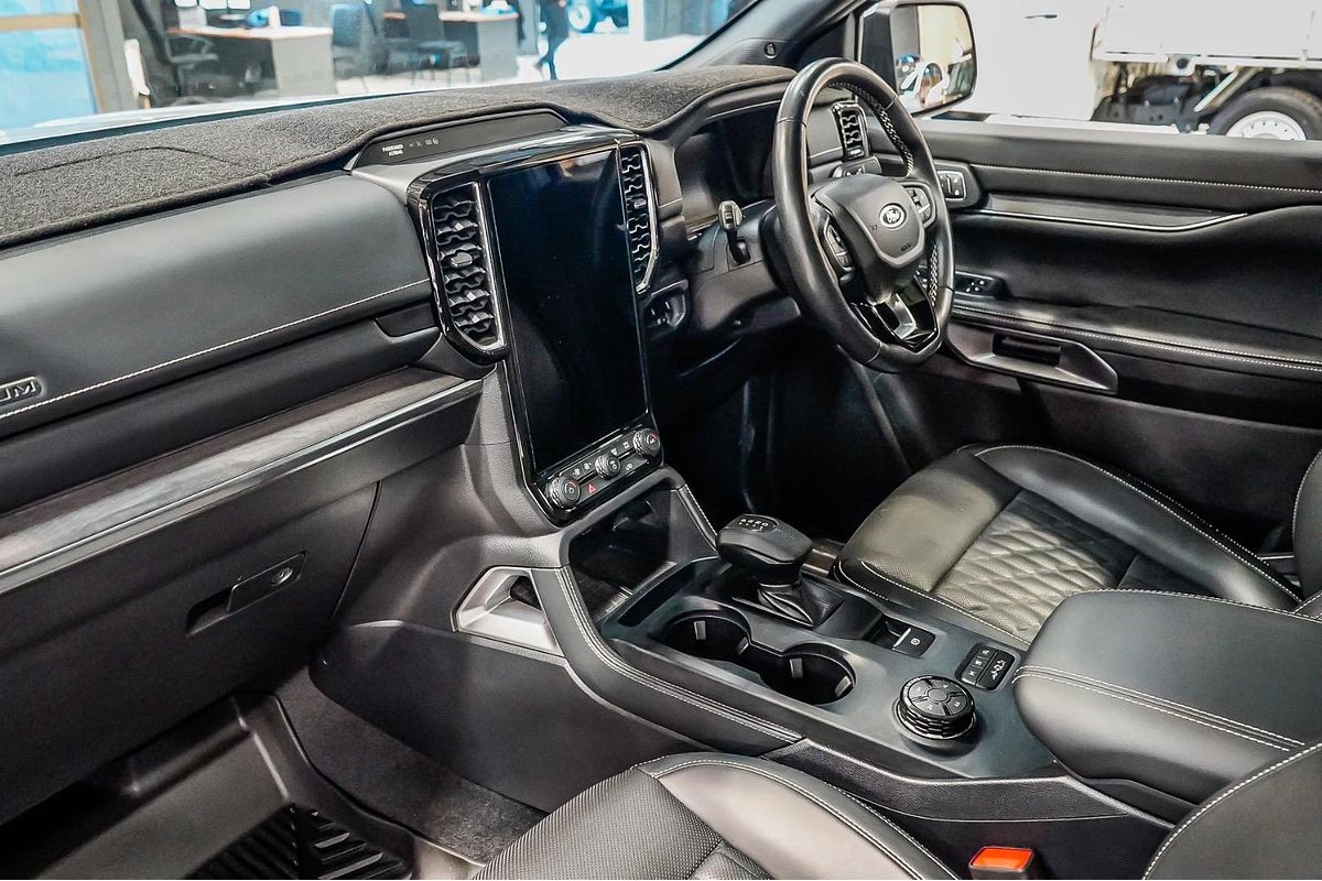 2023 Ford Everest Platinum 3.0L