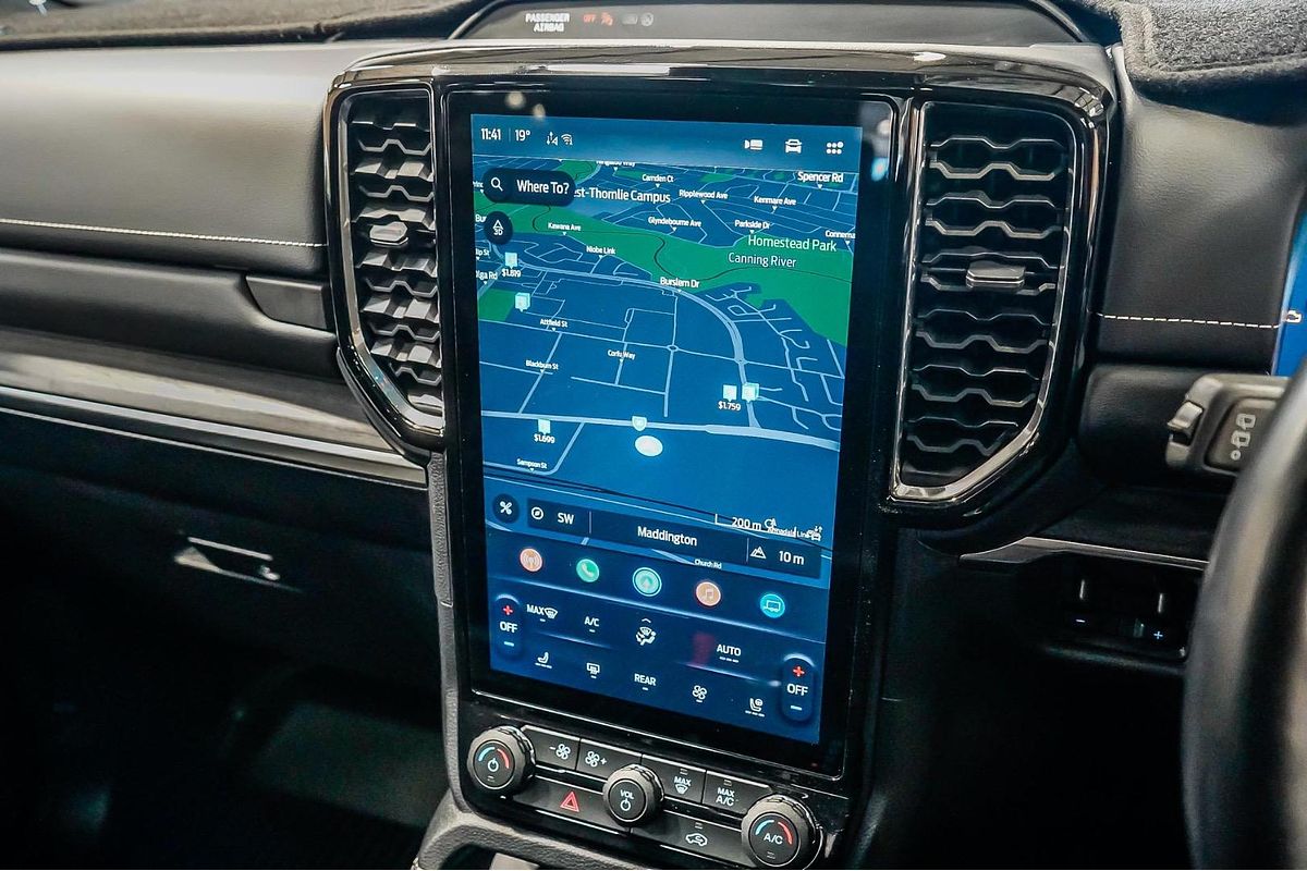 2023 Ford Everest Platinum 3.0L