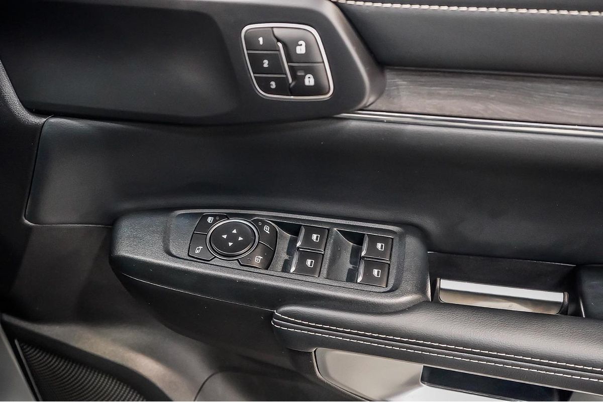 2023 Ford Everest Platinum 3.0L