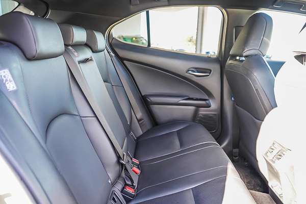 2022 Lexus UX UX300e Sports Luxury KMA10R