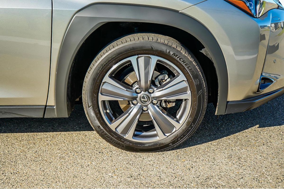 2022 Lexus UX UX300e Sports Luxury KMA10R