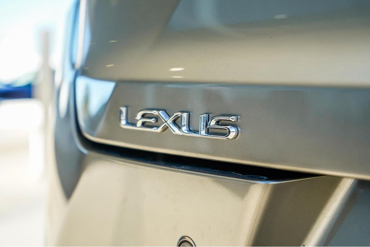 2022 Lexus UX UX300e Sports Luxury KMA10R