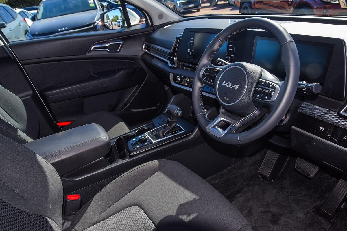 2024 Kia Sportage S NQ5