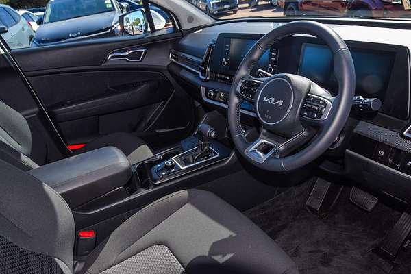 2024 Kia Sportage S NQ5