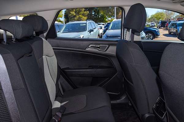 2024 Kia Sportage S NQ5