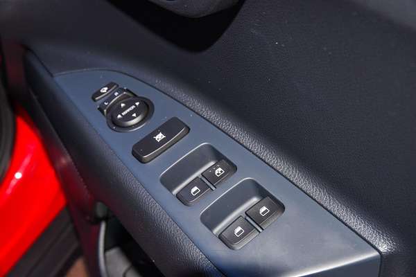 2024 Kia Stonic Sport YB
