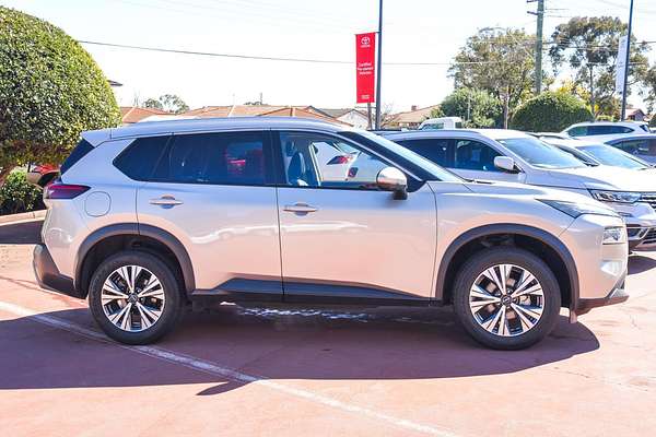 2023 Nissan X-TRAIL ST-L T33