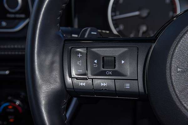 2023 Nissan X-TRAIL ST-L T33