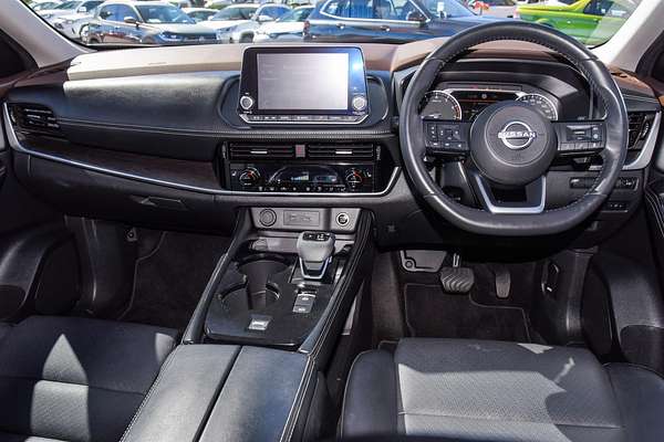 2023 Nissan X-TRAIL ST-L T33