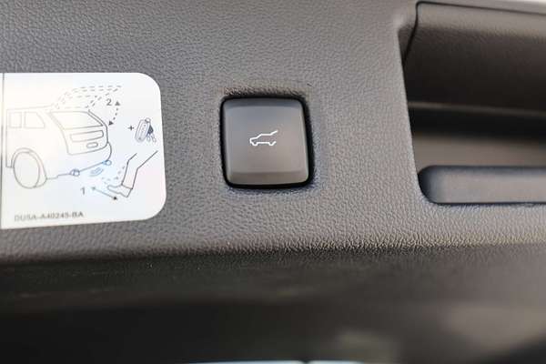 2021 Ford Escape ST-Line ZH