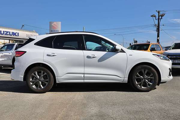 2021 Ford Escape ST-Line ZH