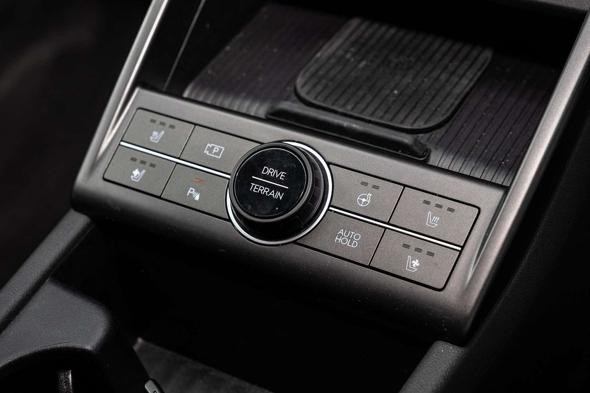 2025 Hyundai Kona Premium N Line SX2.V2