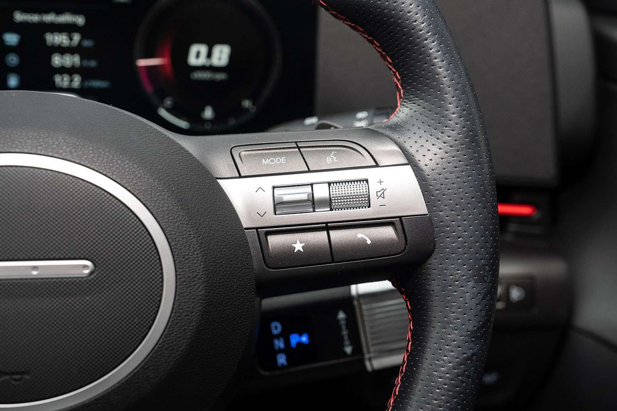 2025 Hyundai Kona Premium N Line SX2.V2