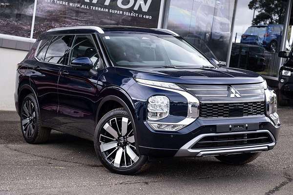 2025 Mitsubishi Outlander Exceed ZM