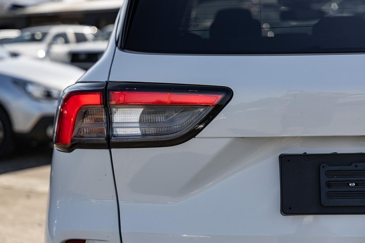 2021 Ford Escape ST-Line ZH