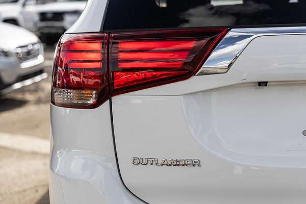2016 Mitsubishi Outlander XLS ZK