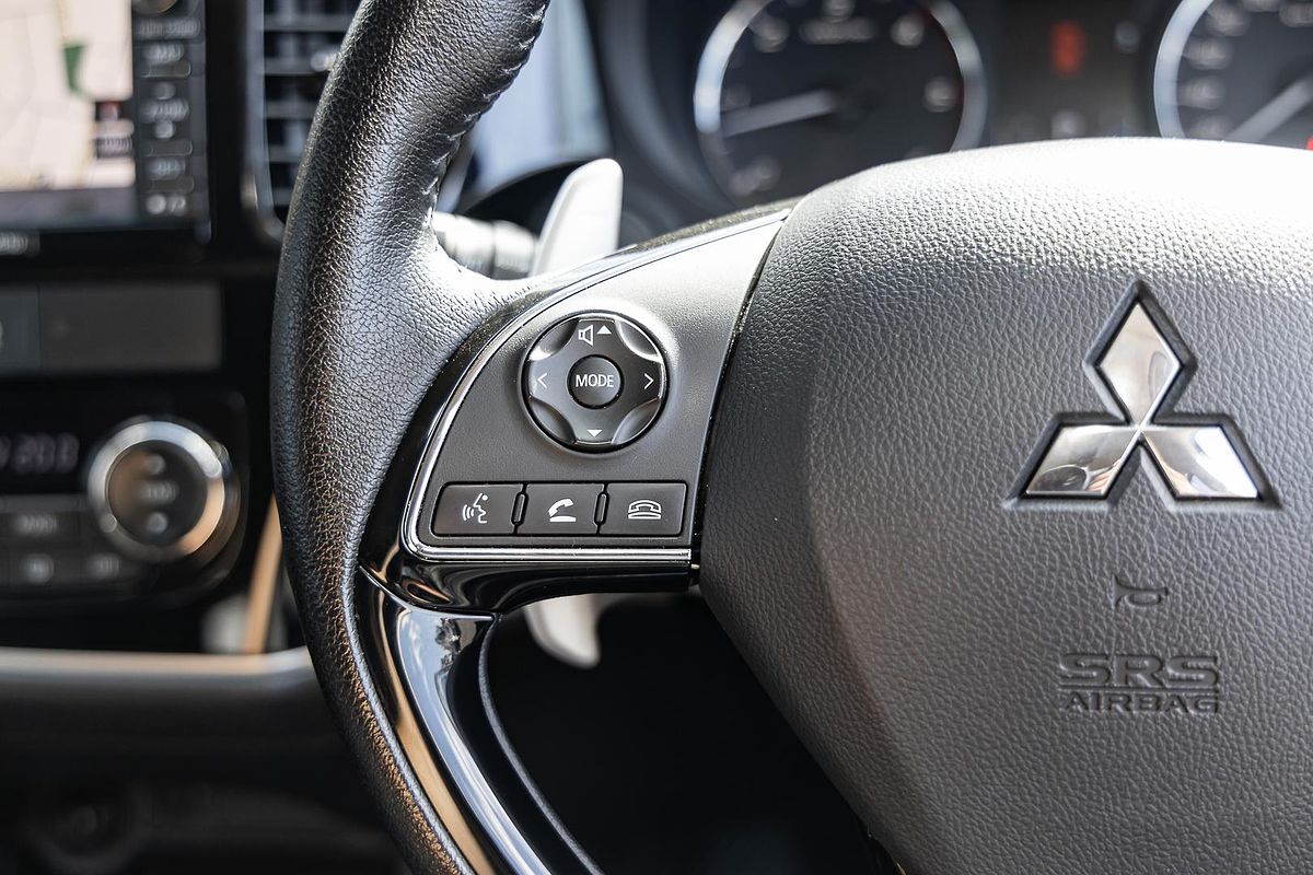 2016 Mitsubishi Outlander XLS ZK
