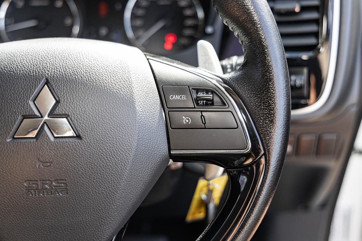 2016 Mitsubishi Outlander XLS ZK