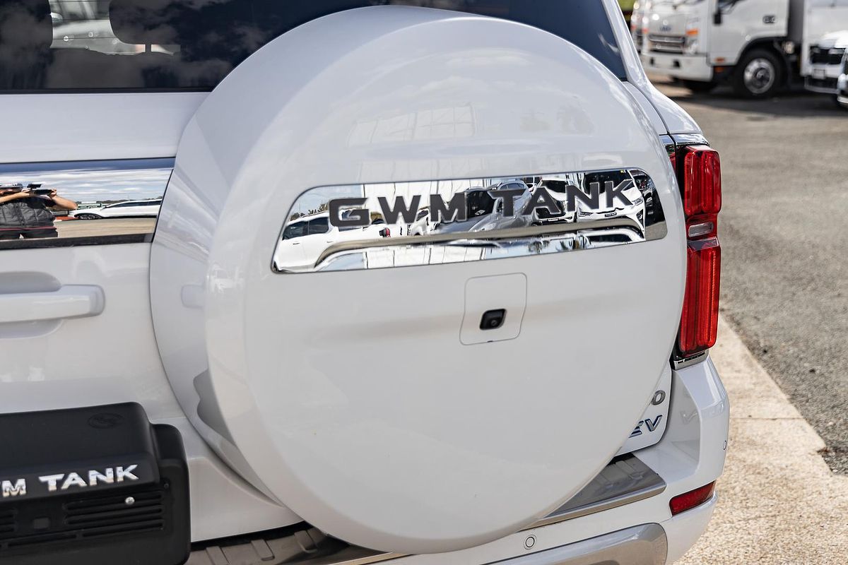 2024 GWM Tank 500 Lux Hybrid P03