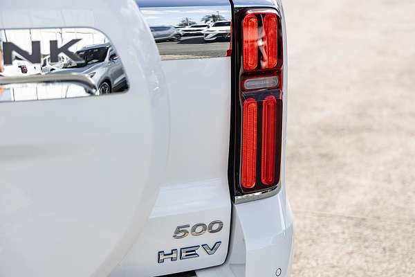 2024 GWM Tank 500 Lux Hybrid P03