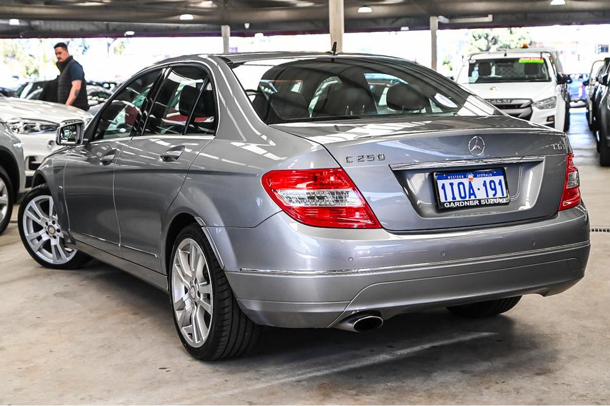 2011 Mercedes-Benz C-Class C250 BlueEFFICIENCY Avantgarde W204