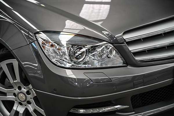 2011 Mercedes-Benz C-Class C250 BlueEFFICIENCY Avantgarde W204