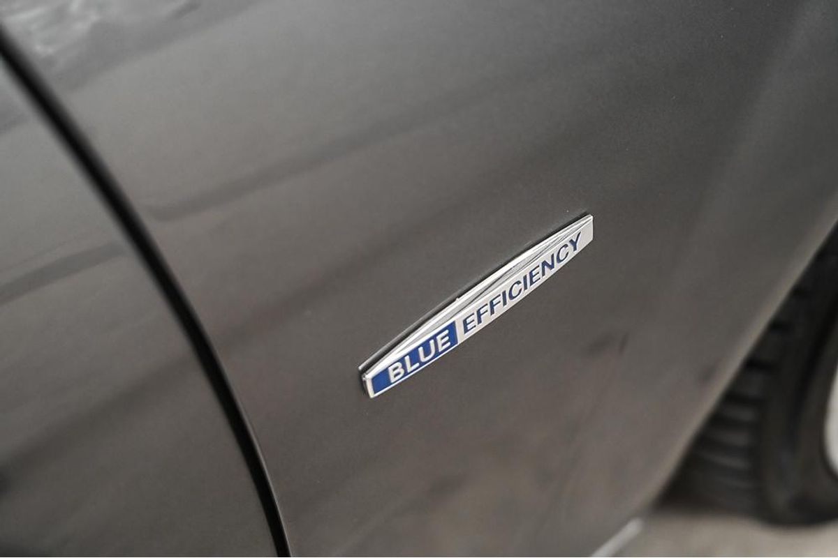 2011 Mercedes-Benz C-Class C250 BlueEFFICIENCY Avantgarde W204