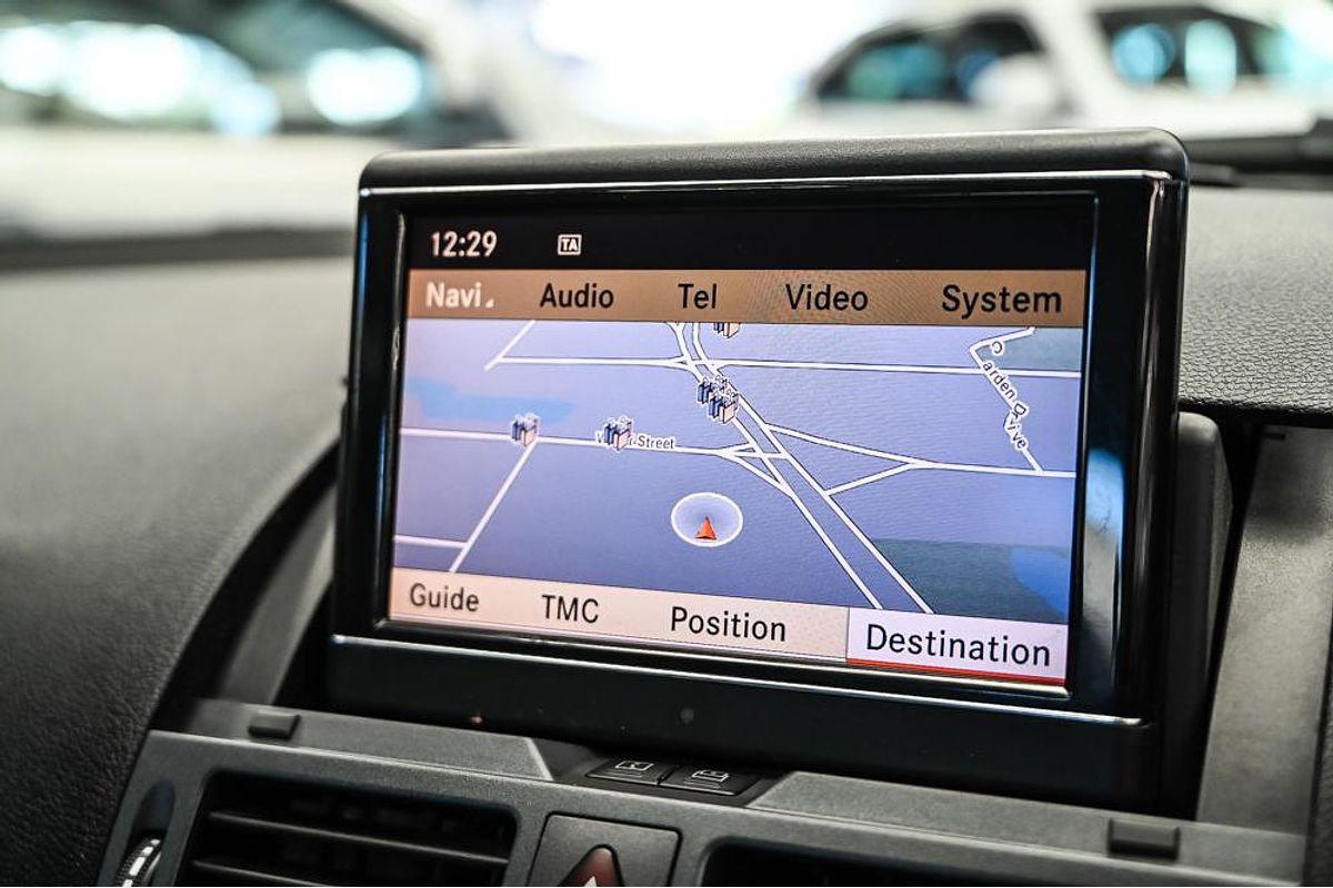 2011 Mercedes-Benz C-Class C250 BlueEFFICIENCY Avantgarde W204