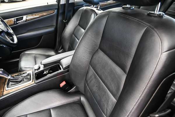 2011 Mercedes-Benz C-Class C250 BlueEFFICIENCY Avantgarde W204
