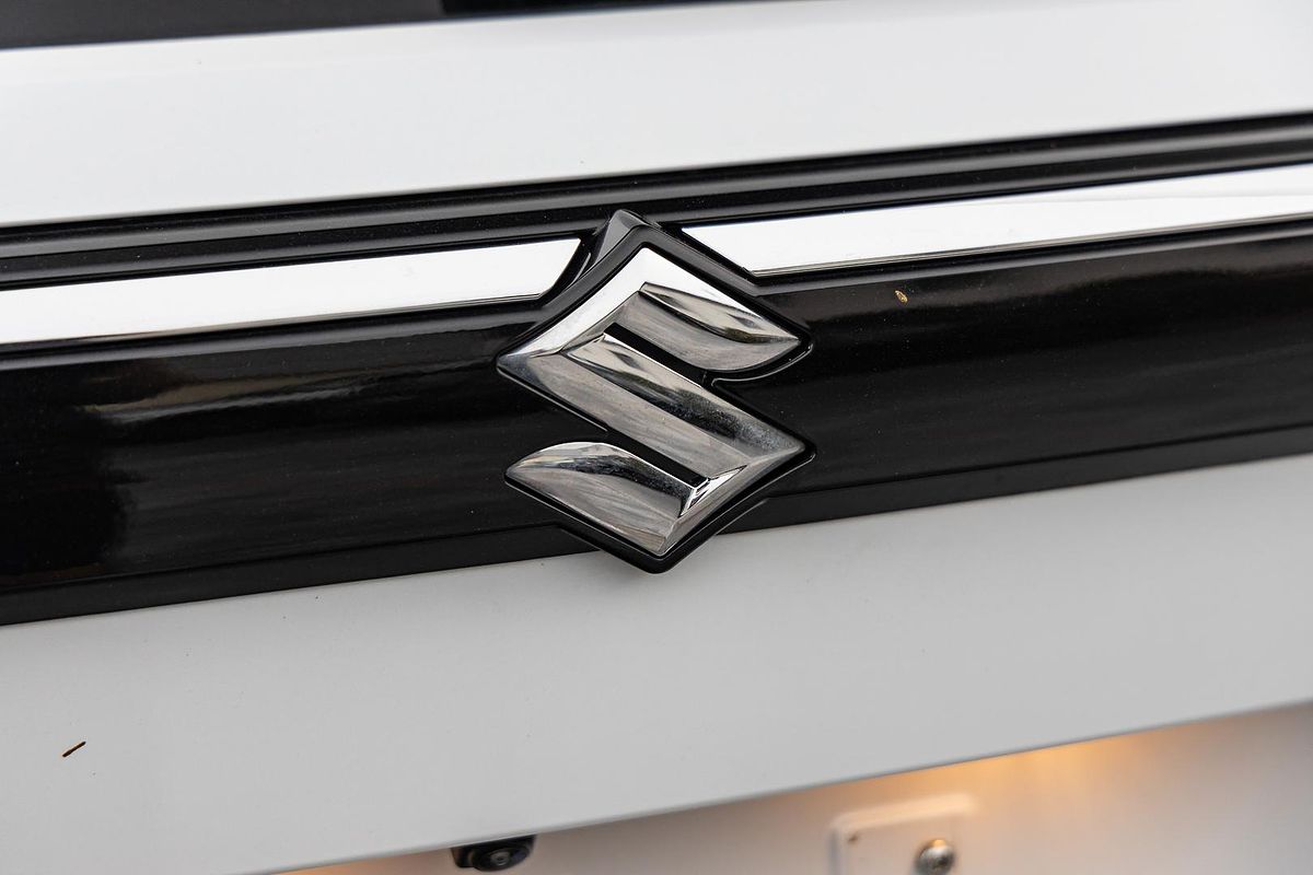 2023 Suzuki S-Cross ALLGRIP Prestige JYB