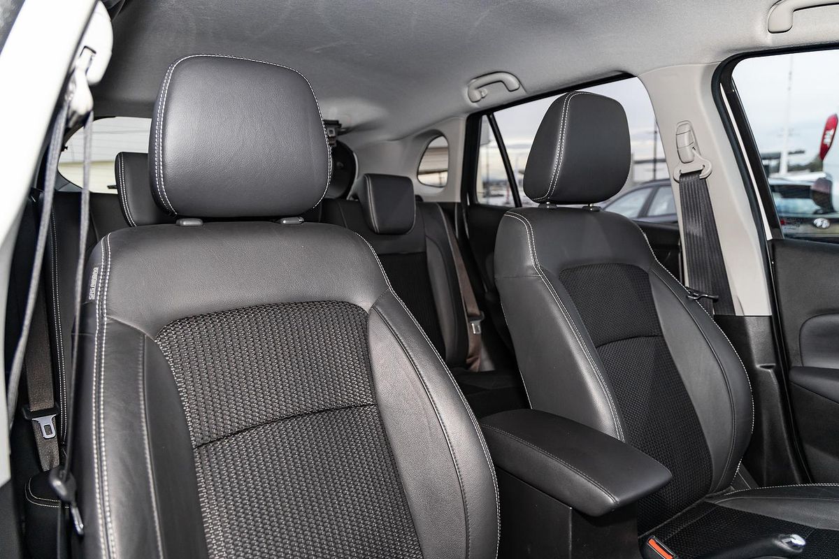 2023 Suzuki S-Cross ALLGRIP Prestige JYB