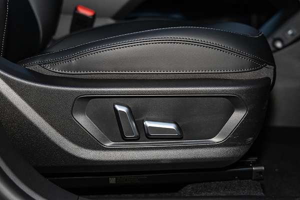 2025 GWM Haval H6 Lux B01