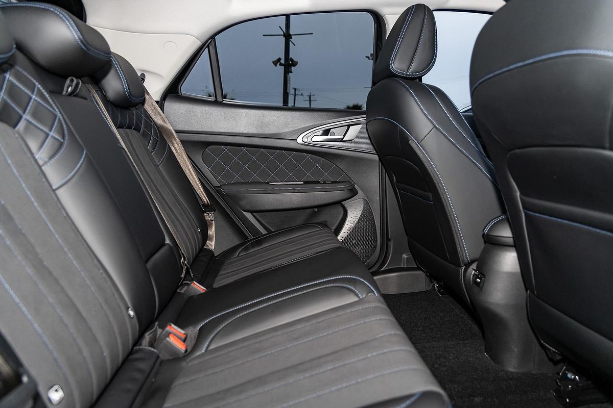 2025 GWM Ora Standard Range ES11