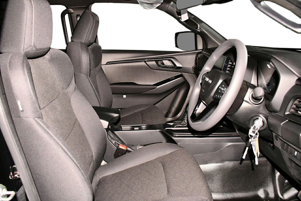 2025 Isuzu D-MAX X-RIDER 4X4