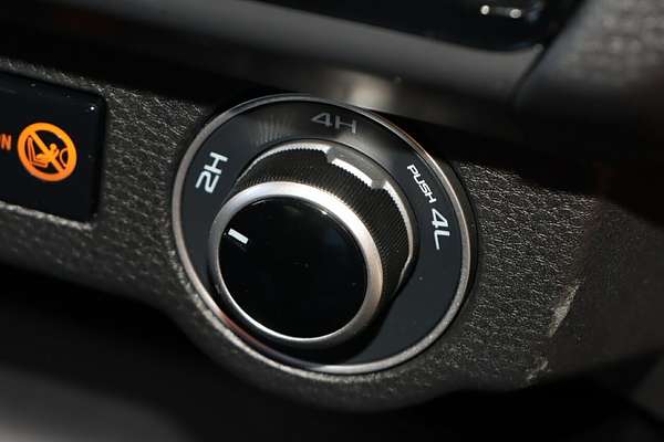 2025 Isuzu D-MAX X-TERRAIN 4X4