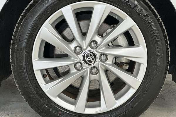 2024 Toyota Camry Ascent AXVH70R