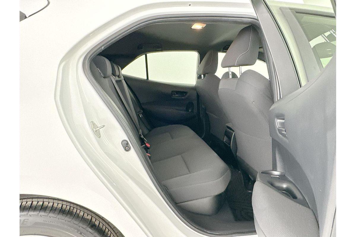 2022 Toyota Corolla Ascent Sport Hybrid ZWE211R