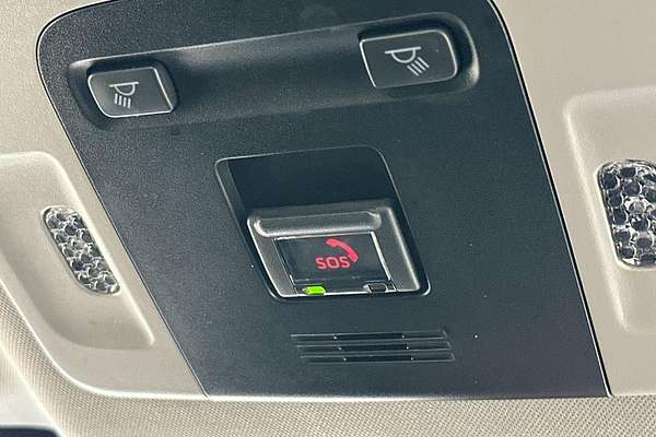 2024 Toyota Camry Ascent AXVH70R