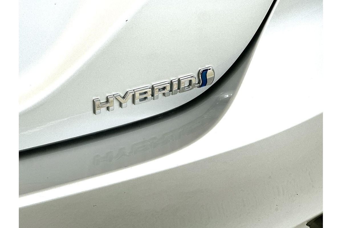2024 Toyota Camry Ascent AXVH70R