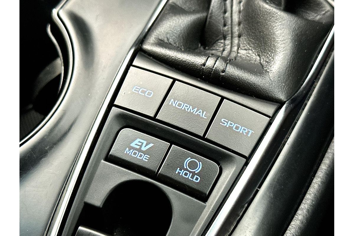 2021 Toyota Camry Ascent AXVH70R