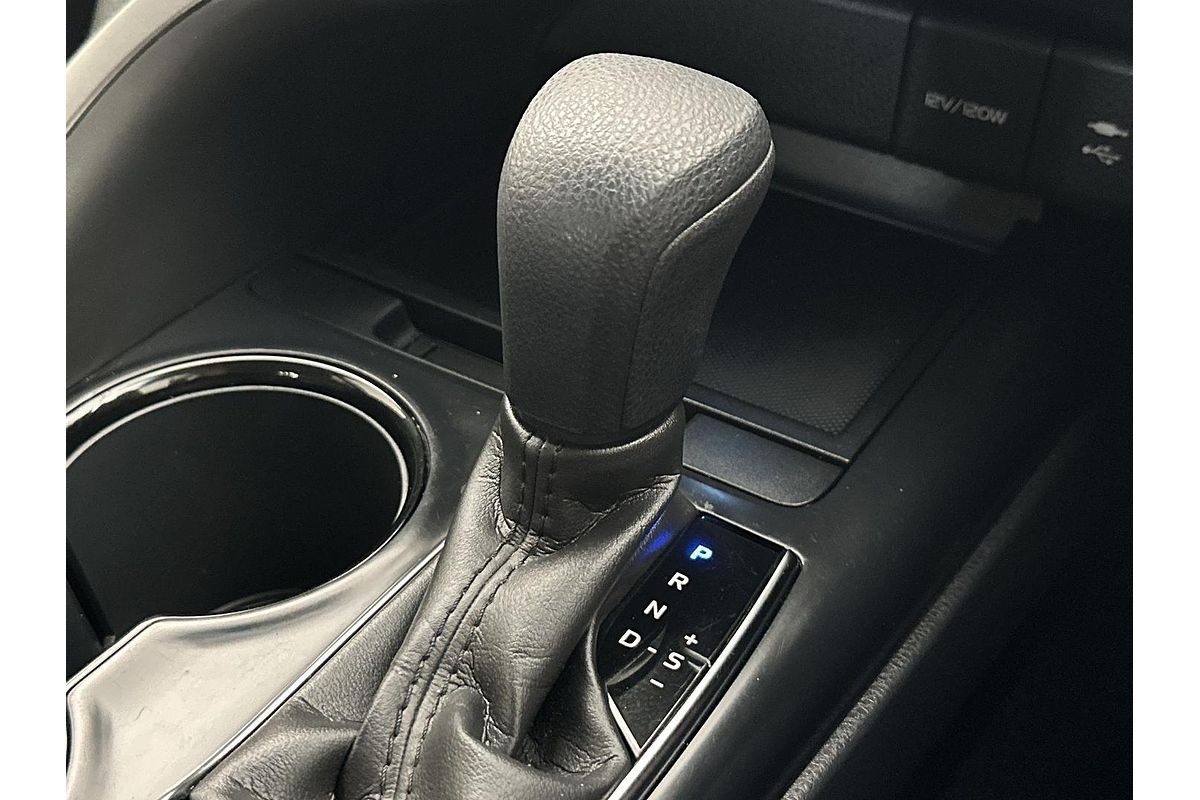2021 Toyota Camry Ascent AXVH70R