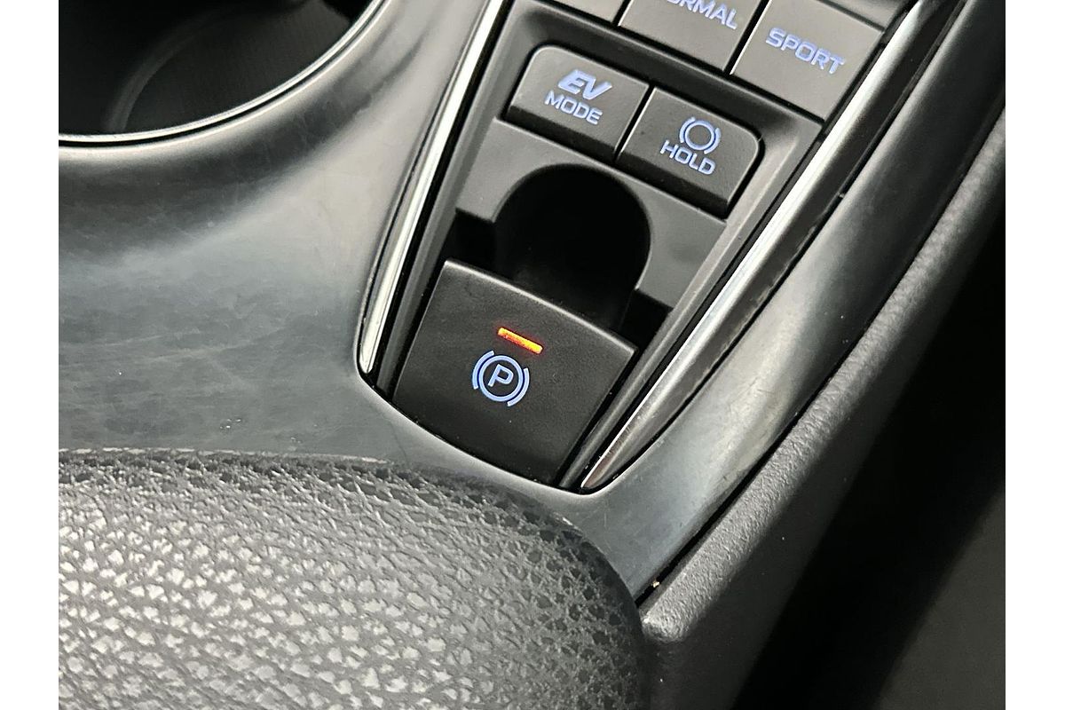 2021 Toyota Camry Ascent AXVH70R