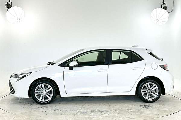 2022 Toyota Corolla Ascent Sport MZEA12R