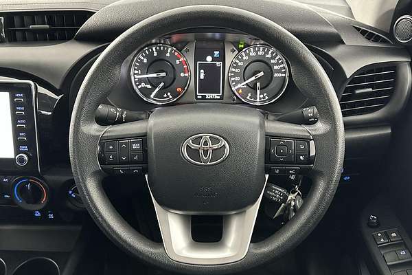 2022 Toyota Hilux SR GUN126R 4X4